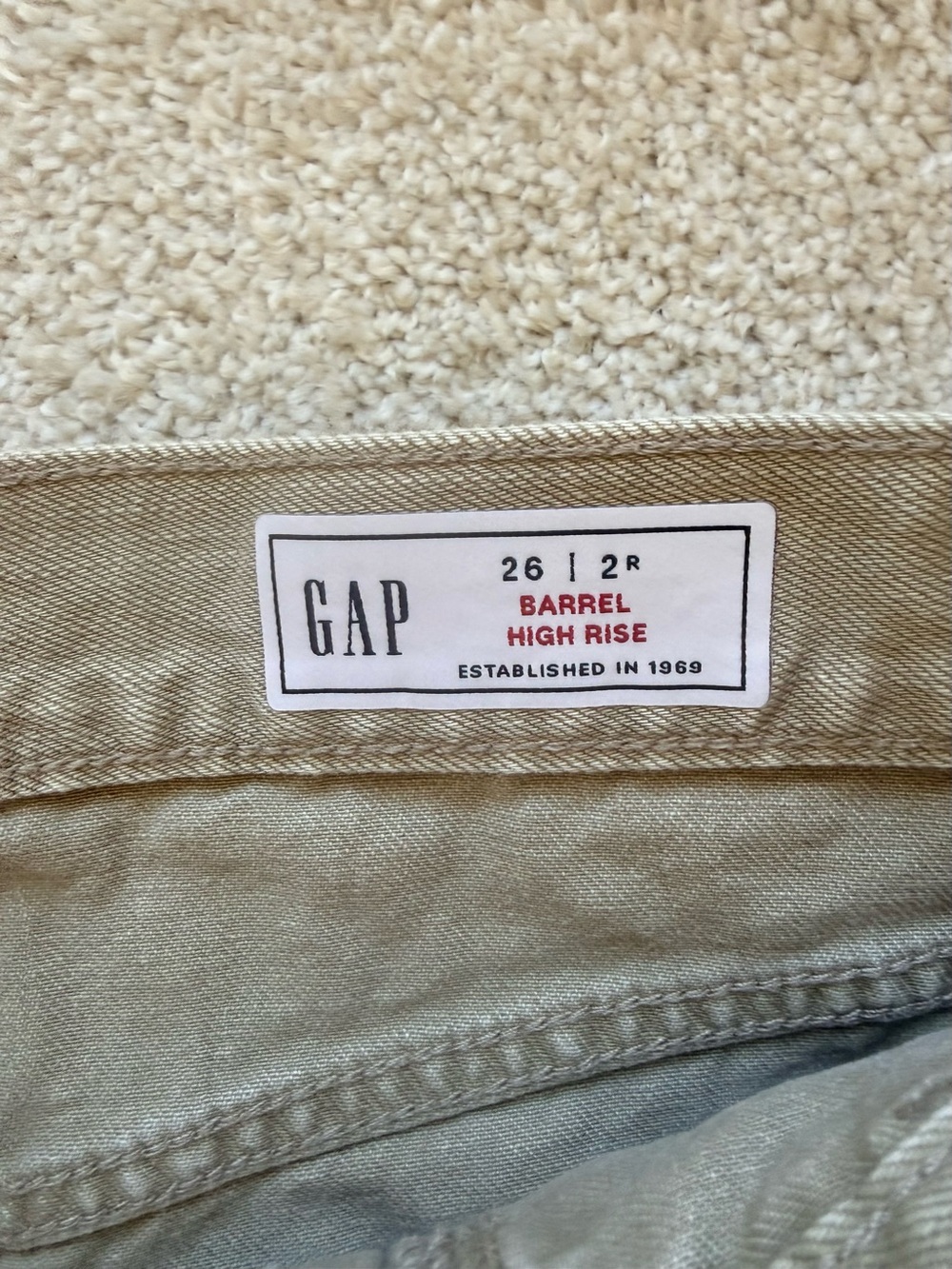 Gap High Rise Barrel Pant - Picture 2 of 4